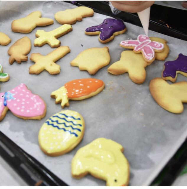 Happy Ester 12 Pieces Cookie Cutter Set