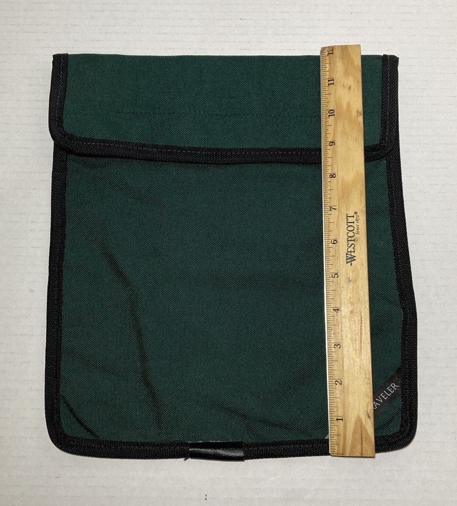 LL Bean Traveler Book Electronic Protector Case Bag Green