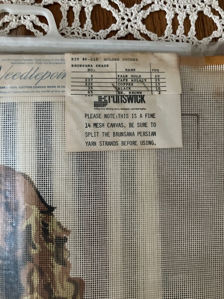 Vintage Brunswick Needlepoint Golden Cocker #P-215