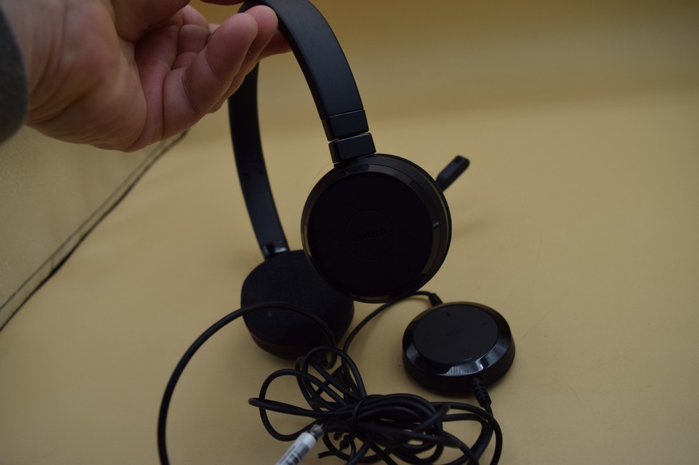 JABRA HSC016 Evolve 20 USB-C MS Stereo Wired Headset With Microphone Black