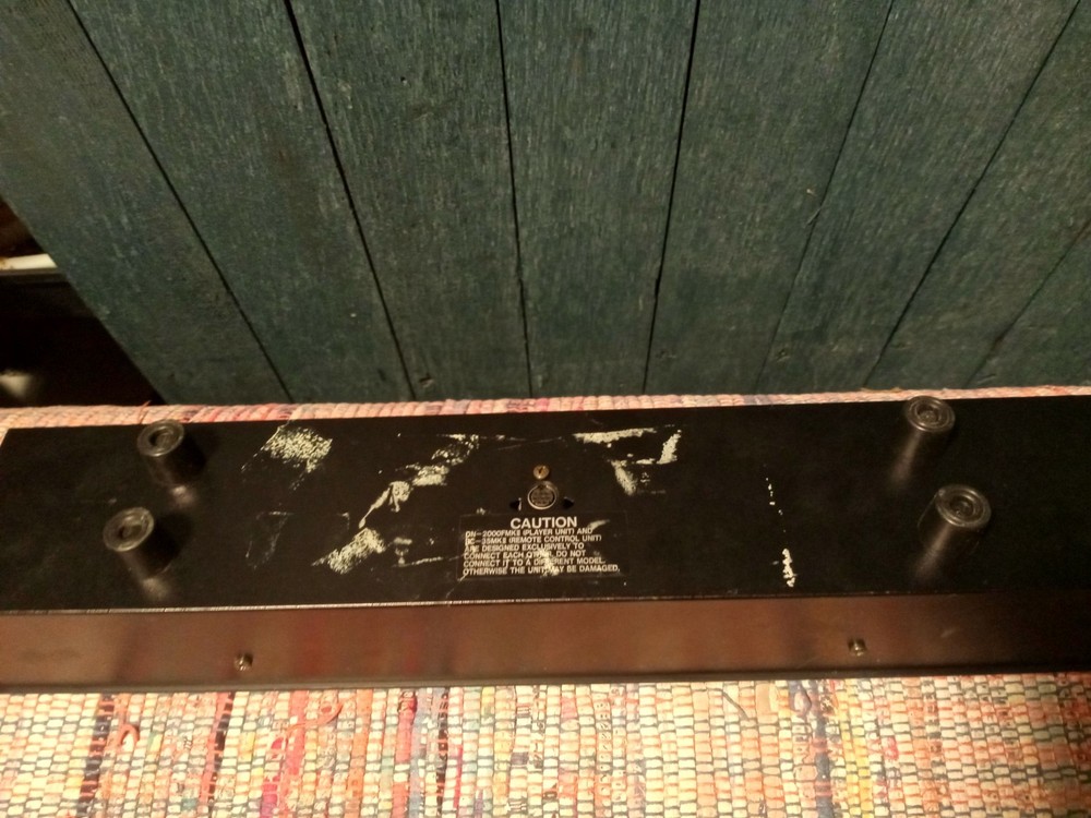 Controller's for DJs :: DN-2000F MK-III & Denon DN-2100F. UNTESTED