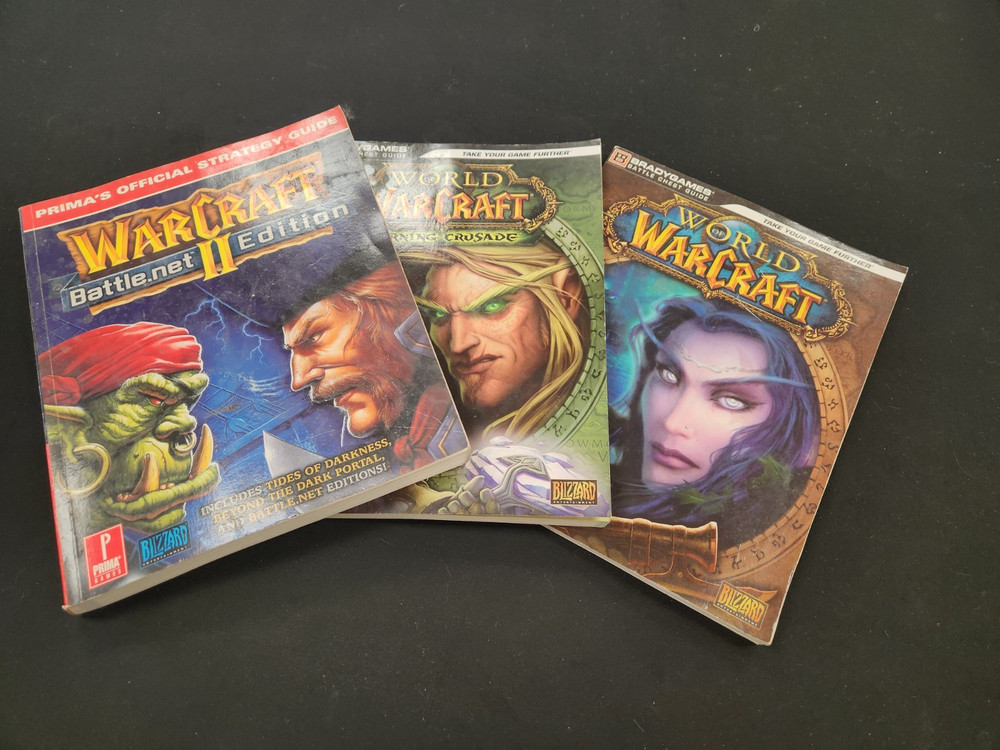 Lot strategy guides-War Craft