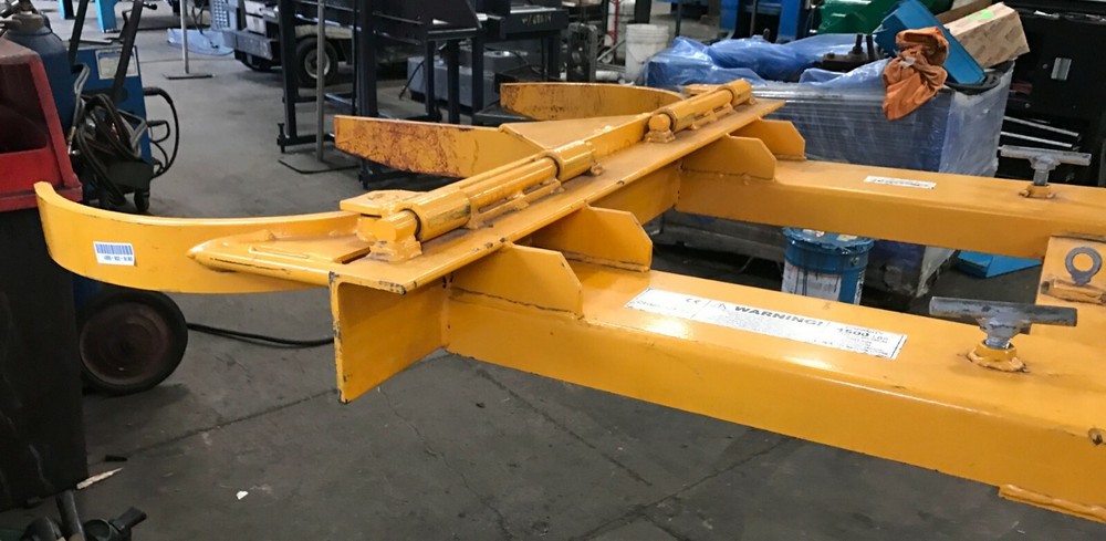 1500 LB DOUBLE FORM MOUNTED DRUM GRIPPER: YODER #67923
