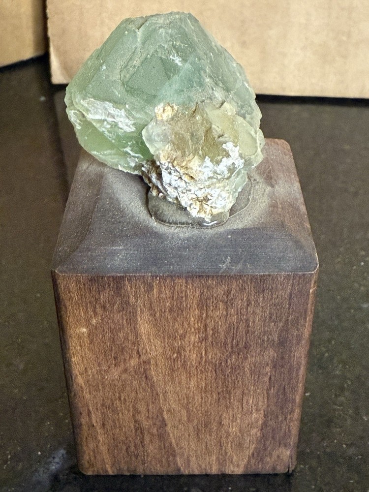Small Fluorite L393 Display Piece