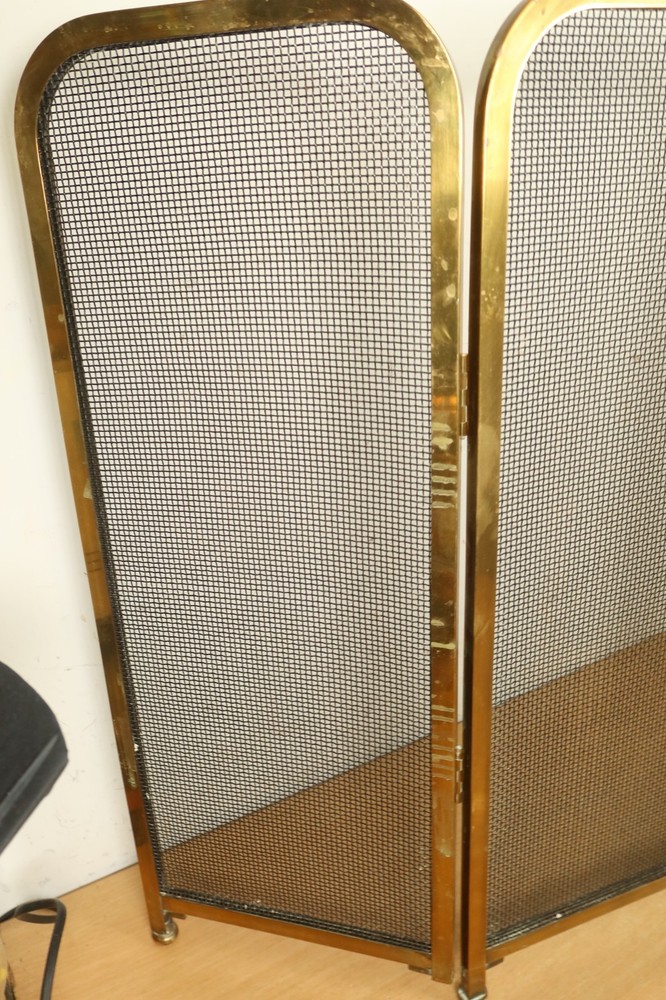 Vintage Solid Brass Fire Guard Fireplace Spark Spit Screen Folding 3 Mesh Part