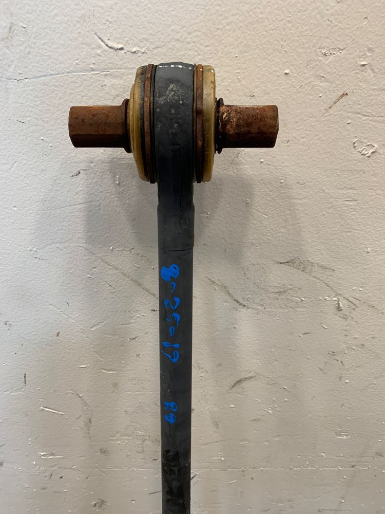 International Torque Rod (339-10324)
