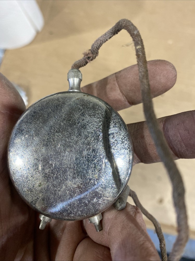 Steampunk Yankee DC Voltmeter A34