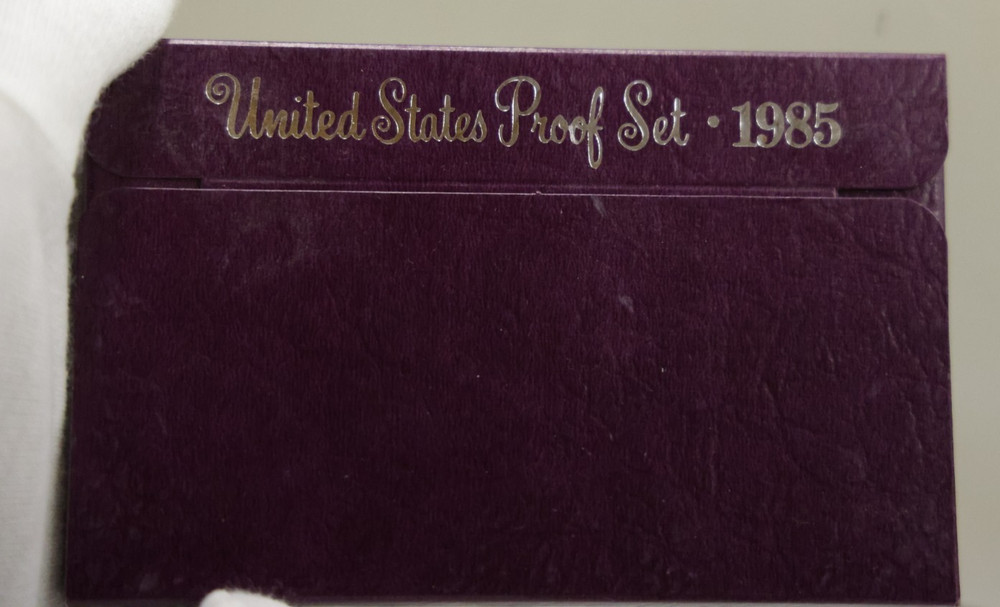 1985 S US Proof Set (5) Coins Original Nice.