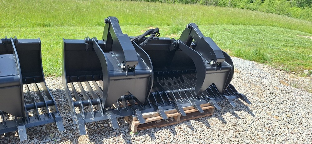 84" Extreme Duty Skid Steer Rock Grapple Withteeth