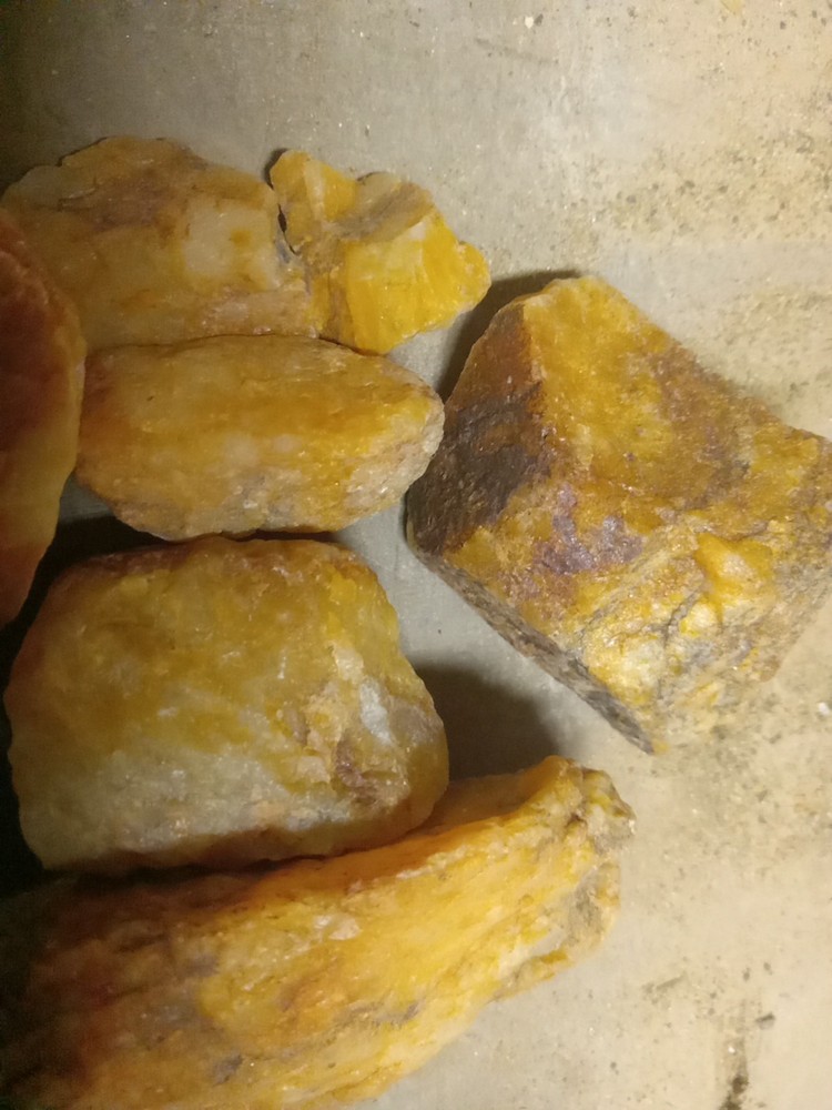 gold ore specimen