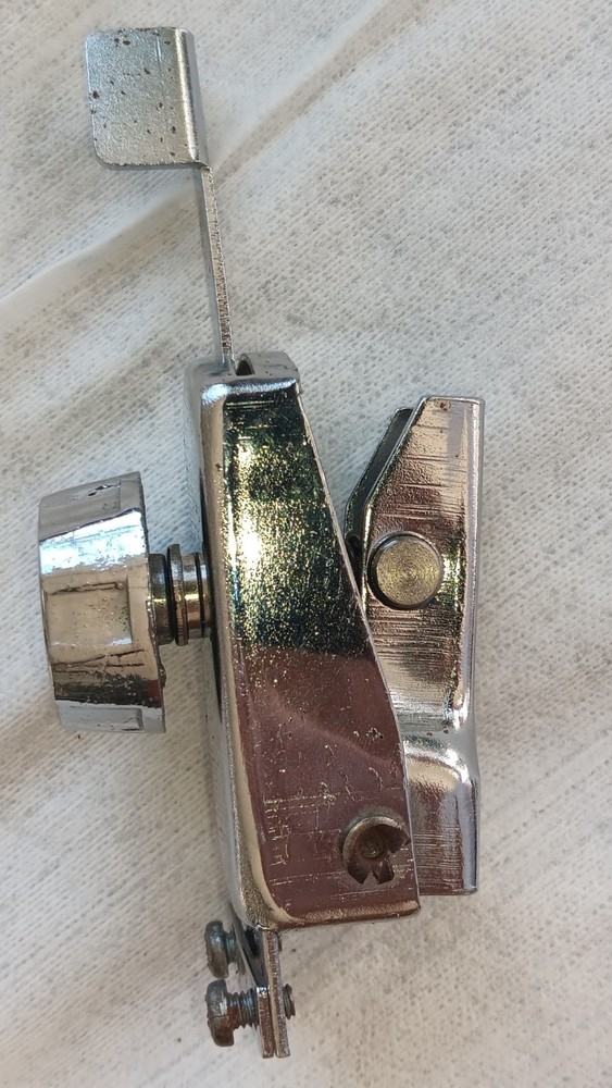 Vintage Unbranded Snare Strainer