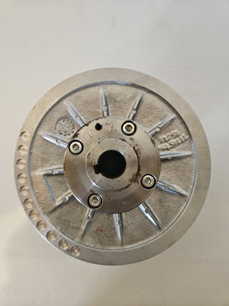 LENZE 11.213.13.16.910 19mm Bore VARIABLE SPEED PULLEY