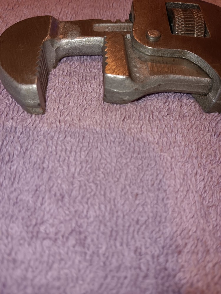 Vintage TRIMO SIZE 8" ADJUSTABLE PIPE WRENCH