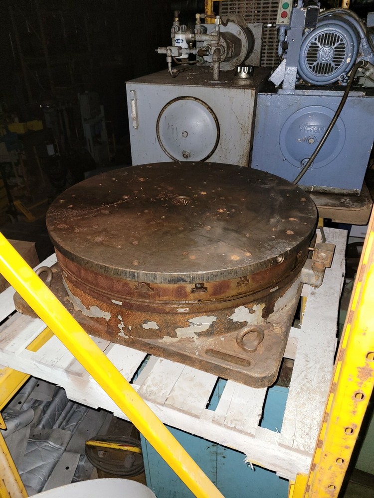 32" T-slot Manually Powered Locking Rotary table 10" tall