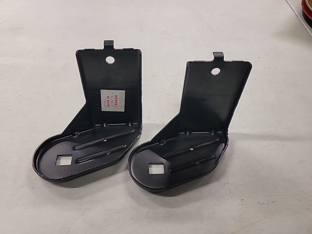 2007-2017 Jeep Compass, Patriot Cooling Module Bracket Part 5116346AA