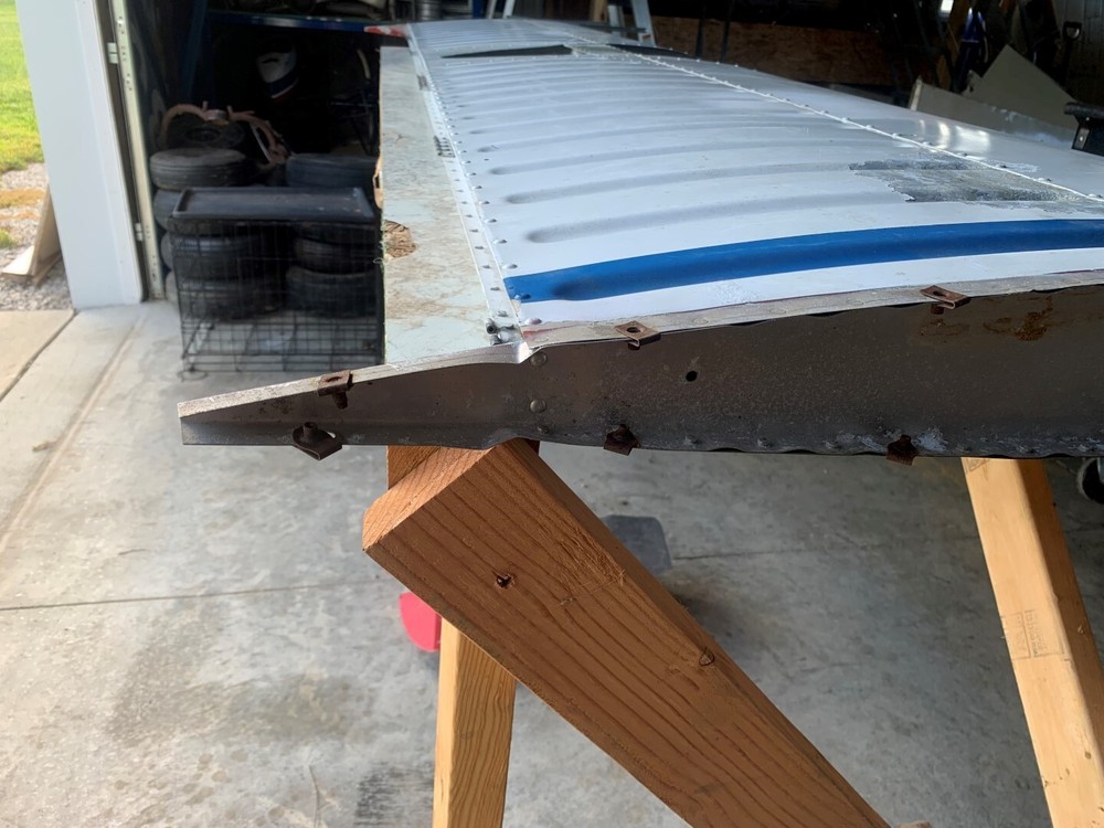 Piper Cherokee PA-28 140 Tail horizontal Stabilator Stabilizer Elevator