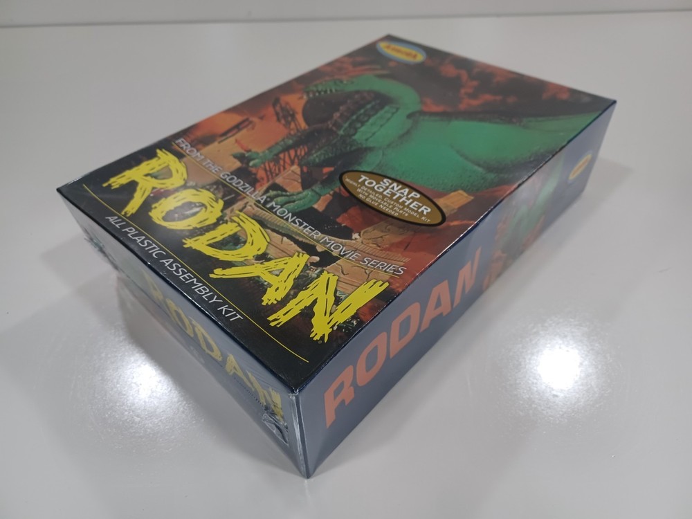 PLAYING MANTIS (AURORA) #6801 RODAN