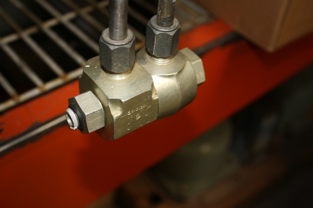 Gits Brothers MFG Air Compressor