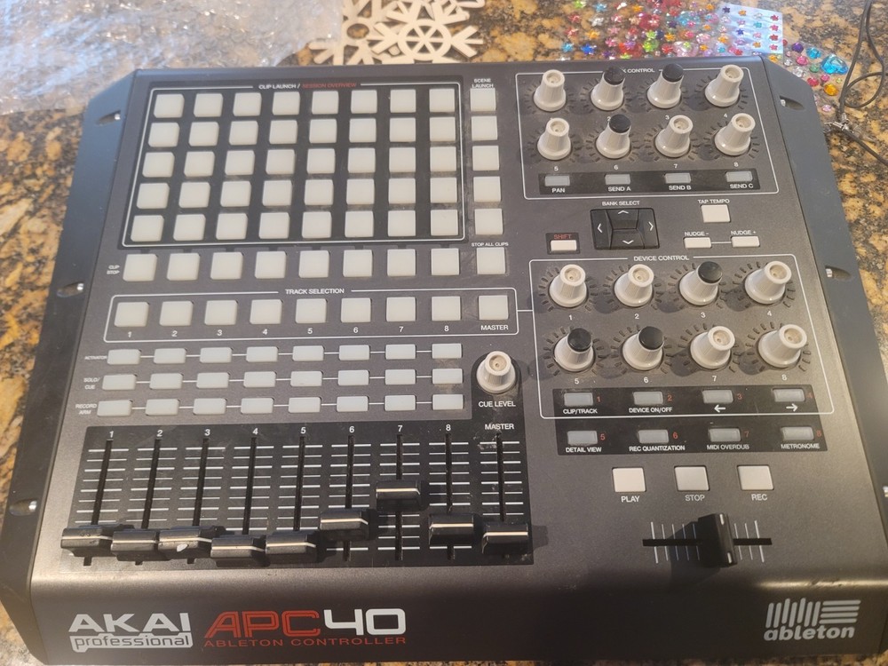 Akai APC40MKII USB Audio Interface MIDI Controller