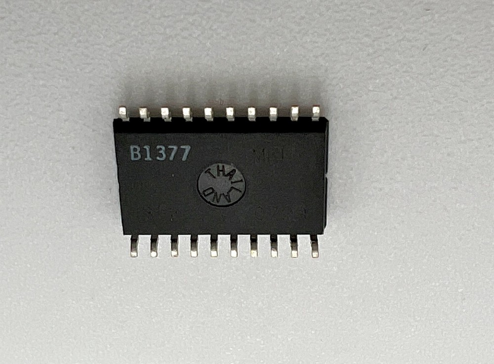 MAX203EEWP 2/2 Transceiver Full RS232 20-SOIC
