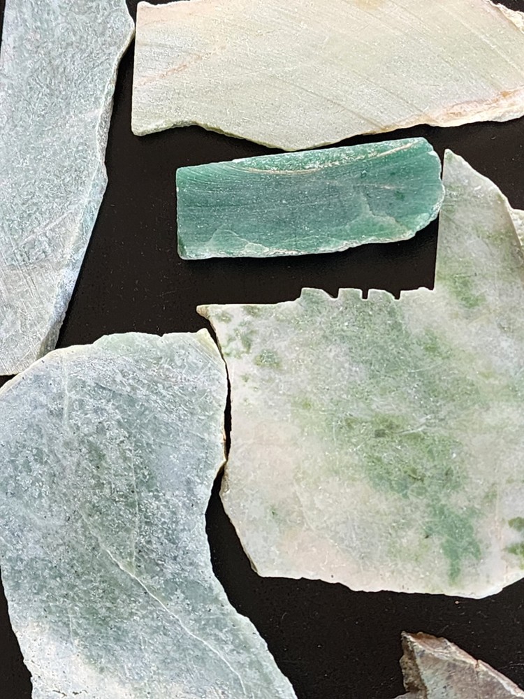 Lapidary Slabs Mixed Green Suite 482 grams