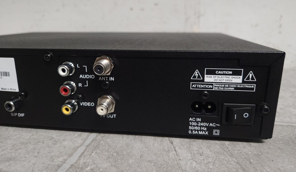 CISCO D9865 Satellite Receiver NO REMOTE