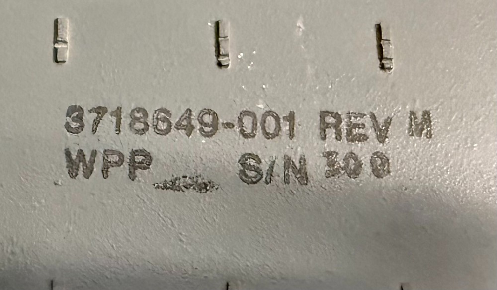 Antenna Plate 3718649-001 Removed Working