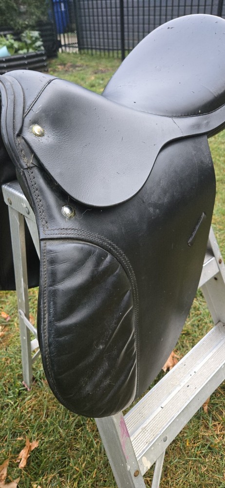 Quality Genuine Leather Dressage Saddle Black, Clean, Unknown Size