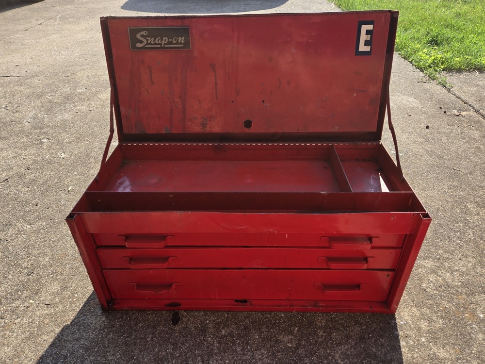 Vintage Snap-On Tools Toolbox - Red Read Description