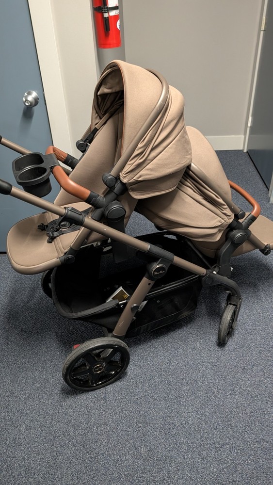 Silver Cross Wave 3 Stroller, Bassinet, Wave Board + Extra Accessories Brown
