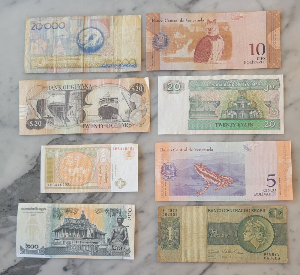 Vintage World Banknote Lot .