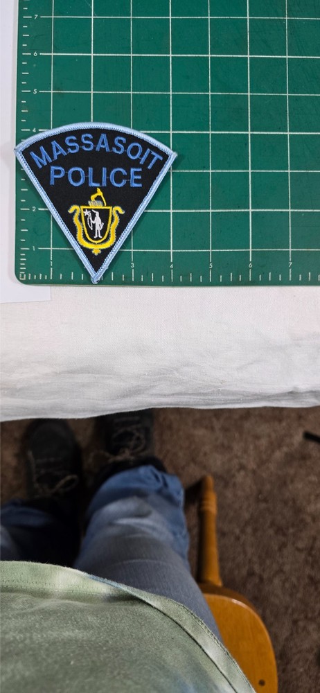 MASSASOIT, MA. MASSACHUSETTS POLICE SHOULDER PATCH - NEW CONDITION