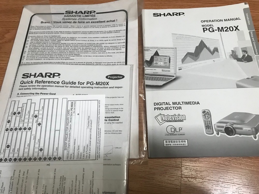 SHARP NOTEVISION M20X DIGITAL VIDEO PROJECTOR WITH REMOTE Control & cables