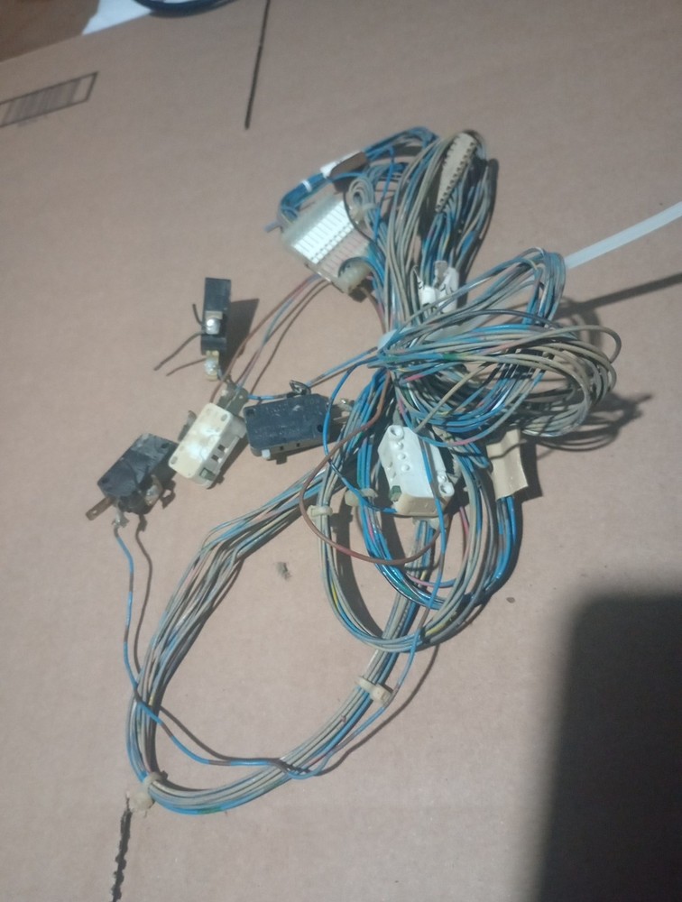 Midway Games Original Auxiliary Kick Button Harness #0195