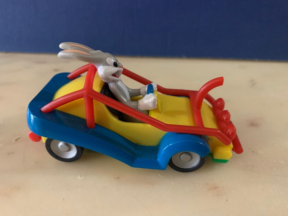 toy FIGURES GADGET SURPRISES WARNER BROS BUGS BUNNY