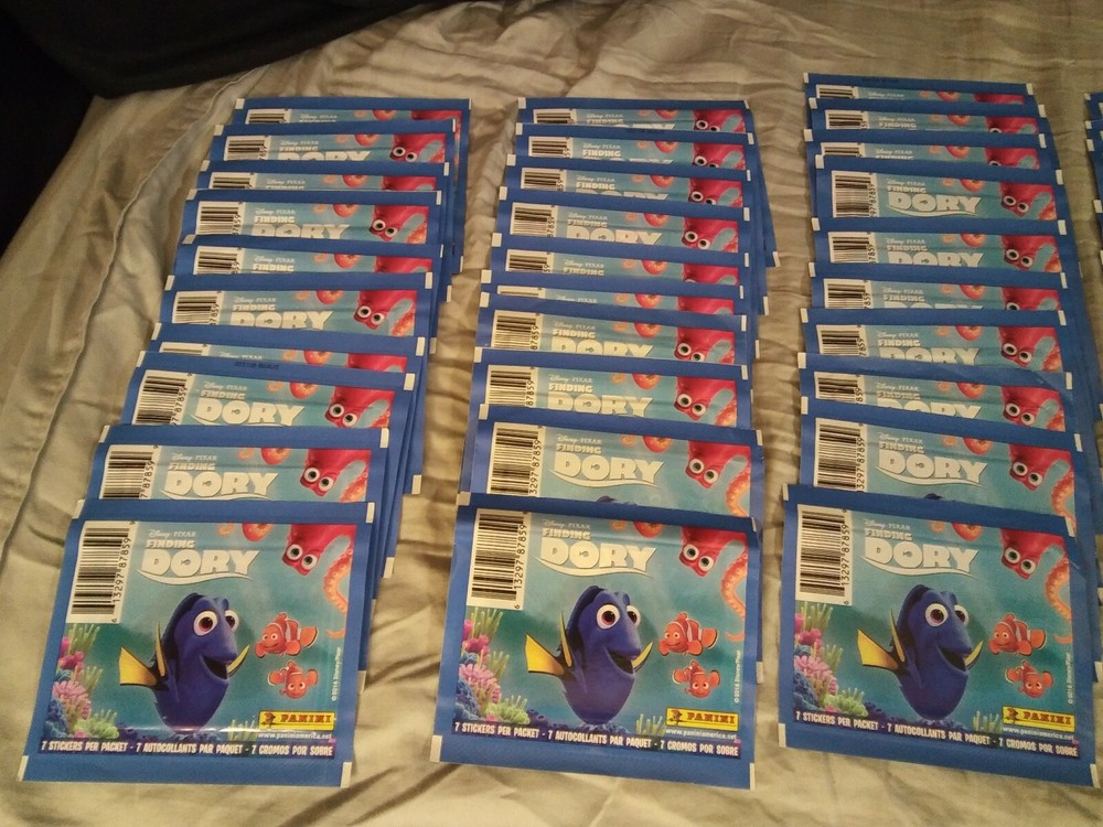 Panini "FINDING DORY" Disney Pixar (50) Sealed 7-Stickers Per Pack *NEW* 🔥