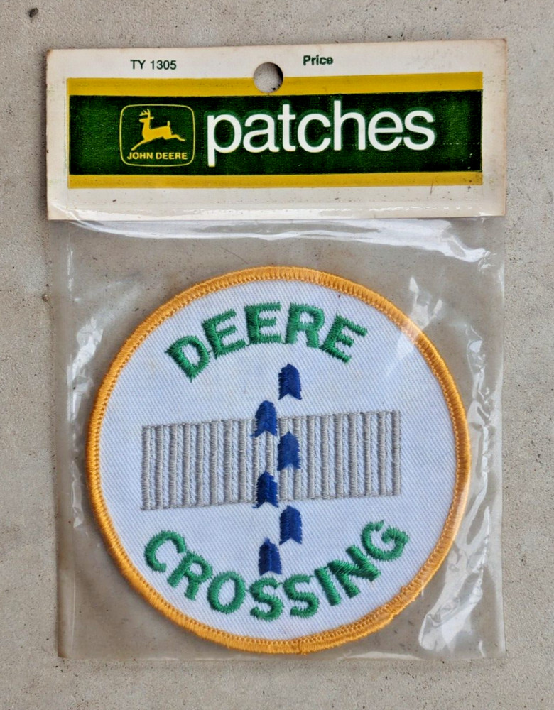 NOS 1972 John Deere “Deere Crossing”  Round Patch 4” TY1305