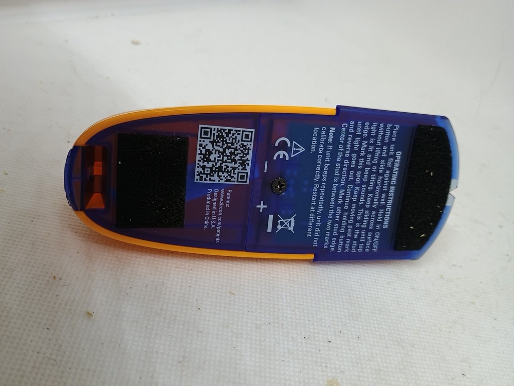 Zircon StudSensor L20 Stud Finder 0.75-in Scan Depth Wood Stud Finder EDGE