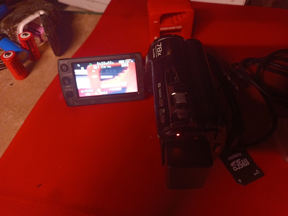 Panasonic SDR-H85 80GB HDD Mini Camcorder