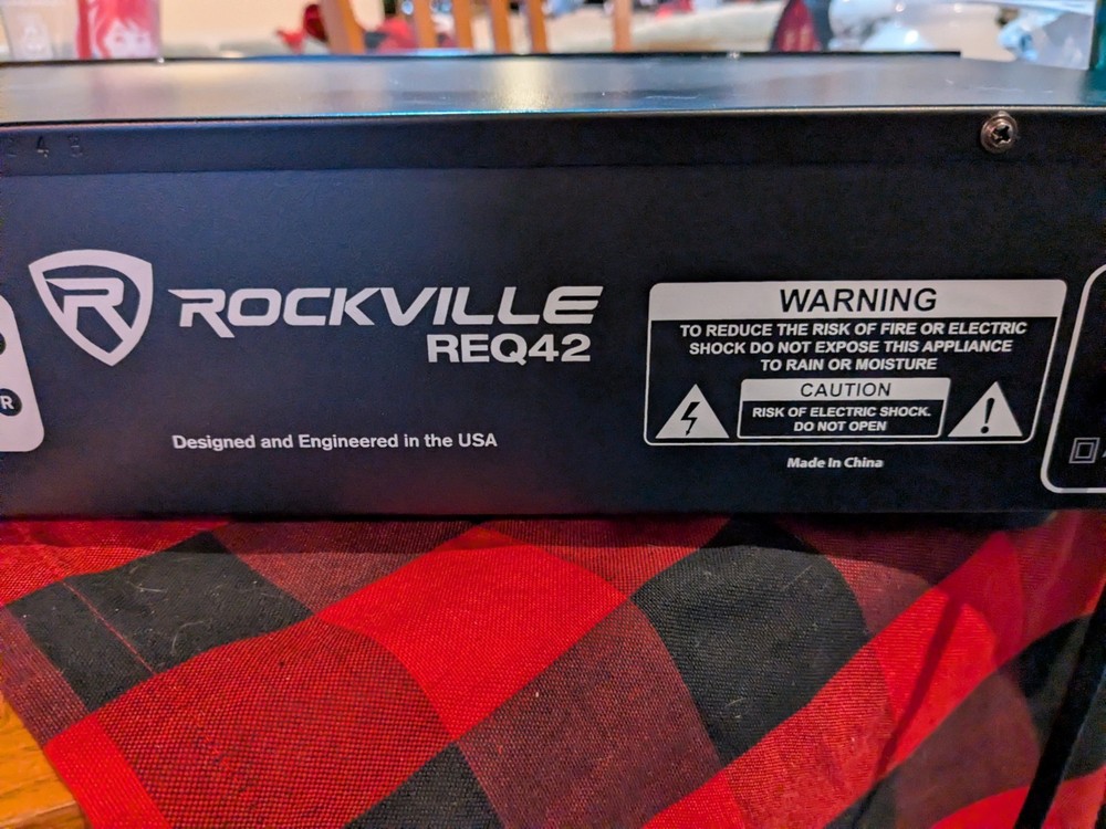 Rockville REQ42B Band Equalizer - Black