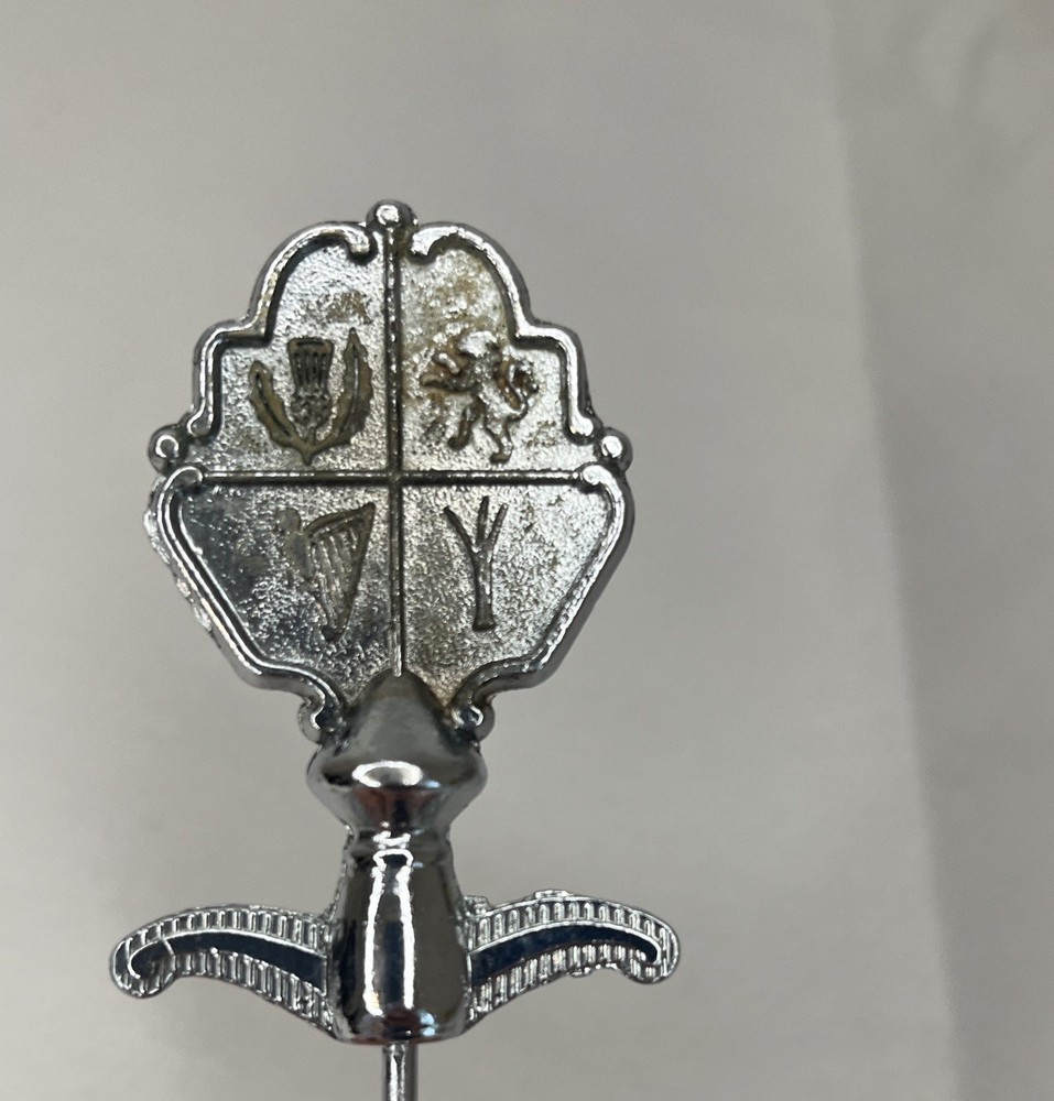 Domine Dirige Nos London Corkscrew