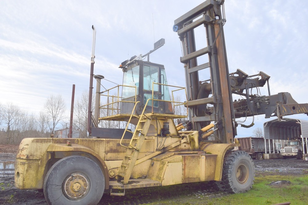 Hyster H 1050 E forklift with, container handler Attachment, Cummins M-11,