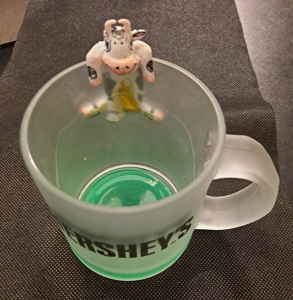HERSHEY'S COW MUG! e3284XNN