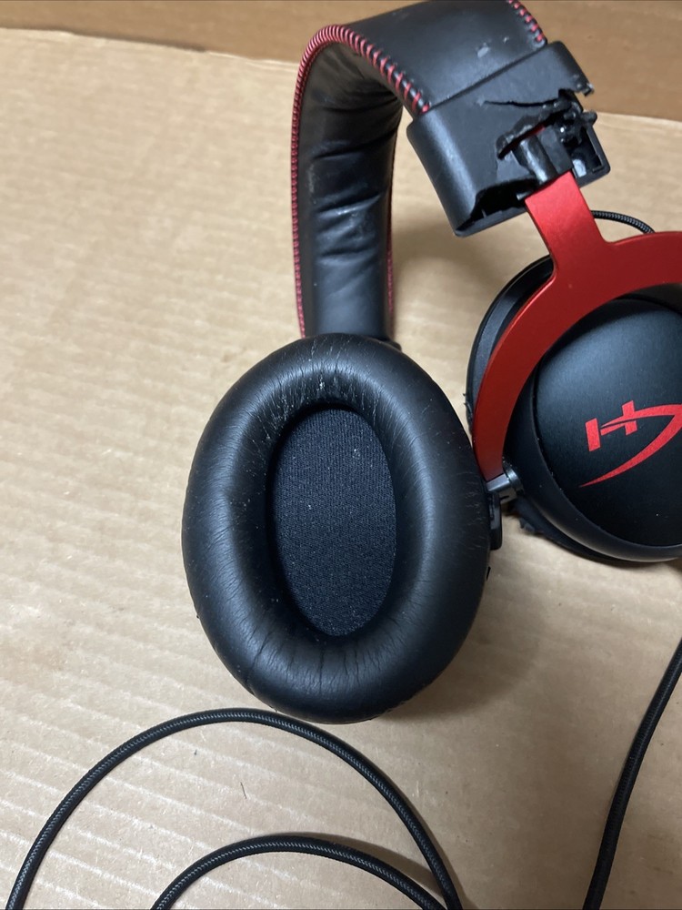 HyperX Cloud II - Gaming Headset - Black-Red **READ DESCRIPTION**