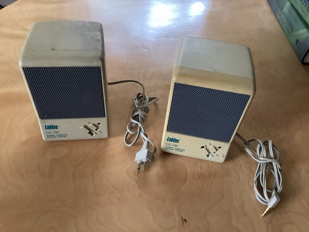 Labtec CS-150 Stereo Computer Speakers System