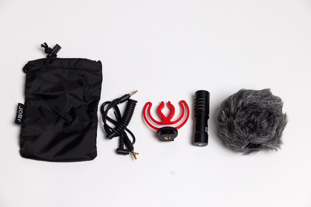 JOBY Wavo Mobile On-Camera Vlogging Compact Microphone