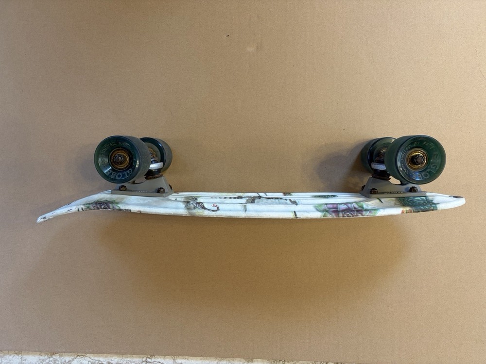 Globe Bantam Outback 23" Cruiser Skateboard Vintage