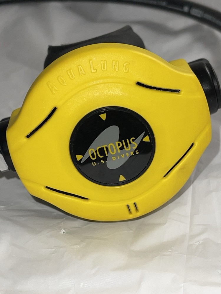 US Divers Aqualung Octopus