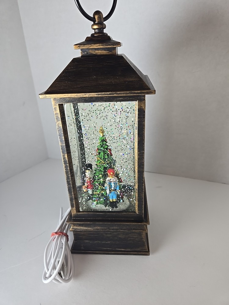 Christmas snow globe lantern With Tree & Nutcrackers - Battery Or DC.