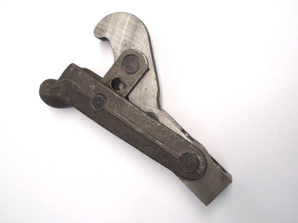 Lapeer Wolverine Hold Down Clamp 997